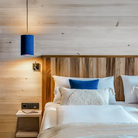 Fuchsegg Eco Szálloda 4*